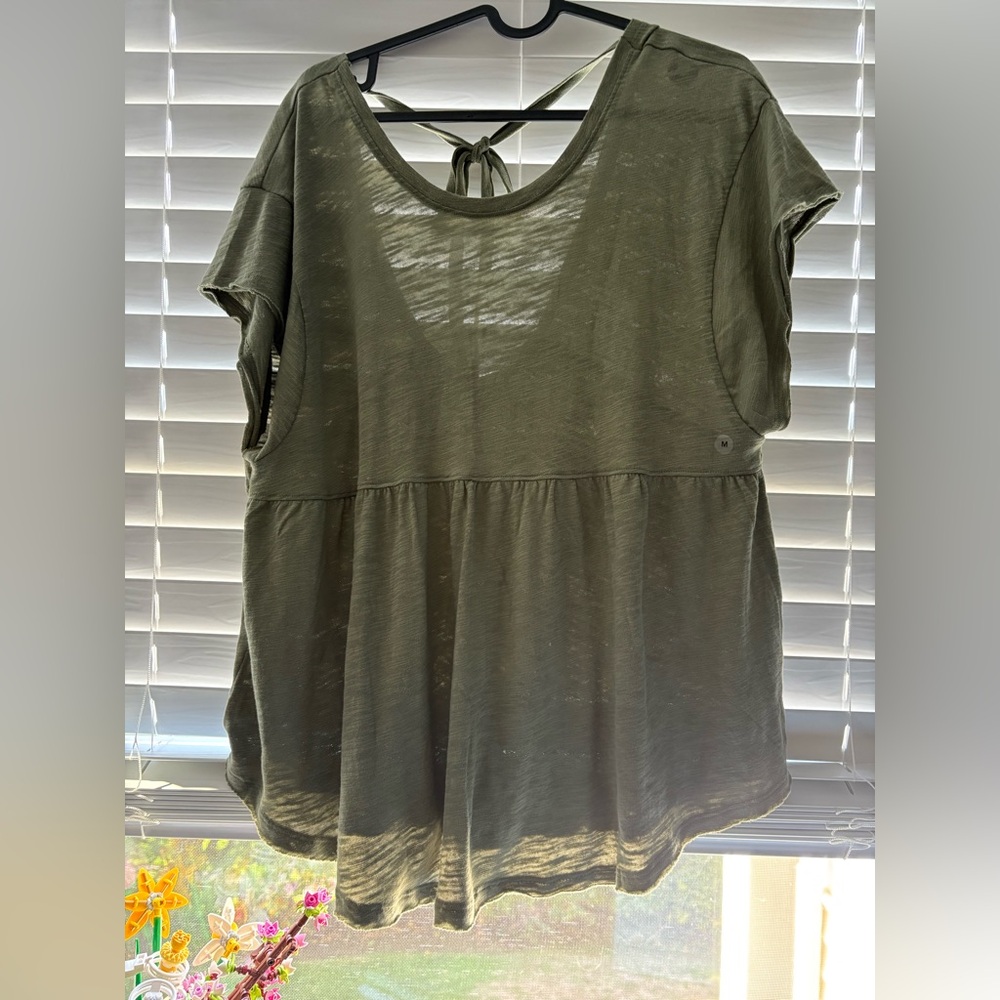 American Eagle Top